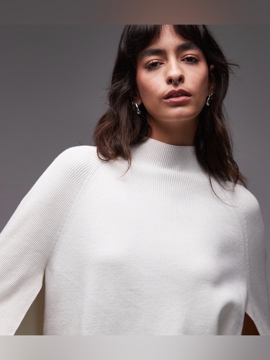 & Other Stories high neck knit sweater w/ cape back and sleeves in white Size M - Picture 3 of 16